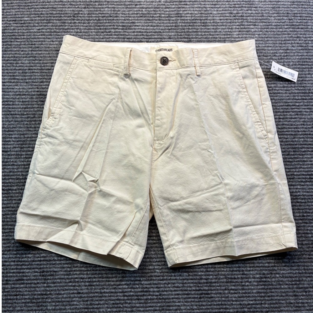 Goodthreads Mens 30 Khaki Tan Flat Front Chino Shorts 7" Inseam Classic Preppy